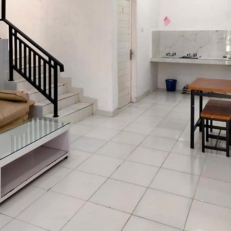 Koolkost Near Millennium Ict Center Medan Hotel Pulauberayan Ngoại thất bức ảnh